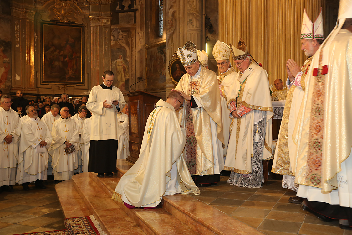 Monsignor Marco Prastaro Vescovo di Asti_222.jpg